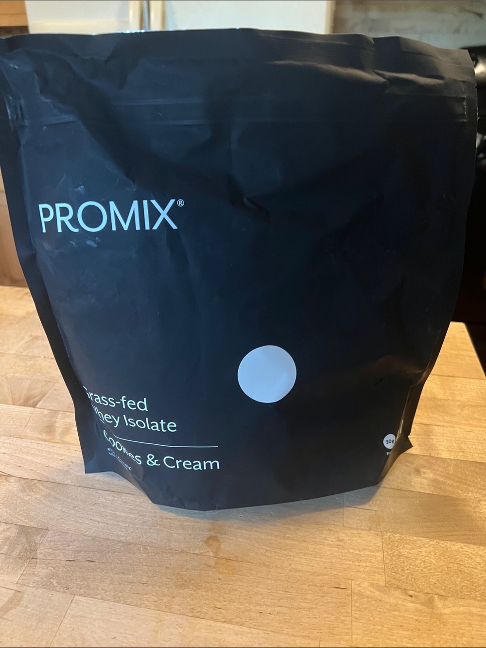 PROMIX Grass-Fed Whey Isolate - cookies and cream